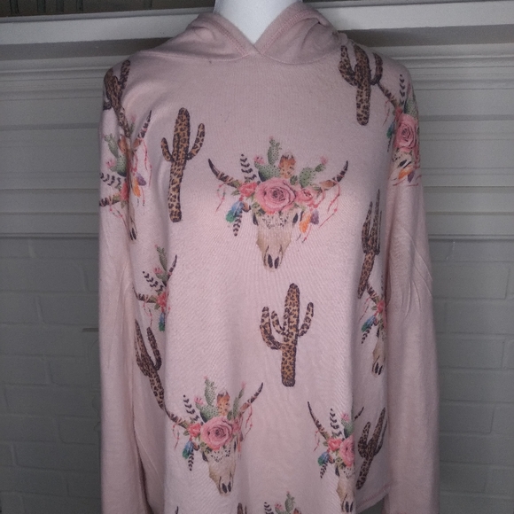 Phil Love Tops - Floral cow skull hoodie